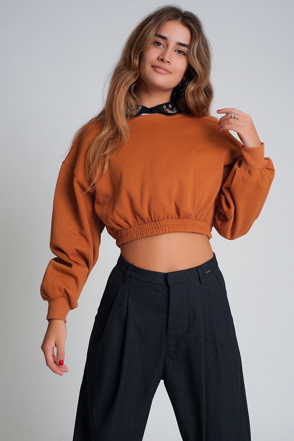 Oversized Cropped Sweatshirt in Camel