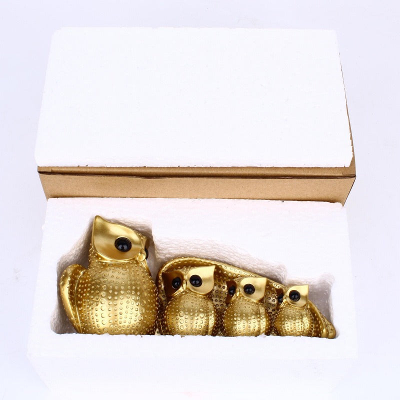 Modern minimalist family of four owls, resin ornaments