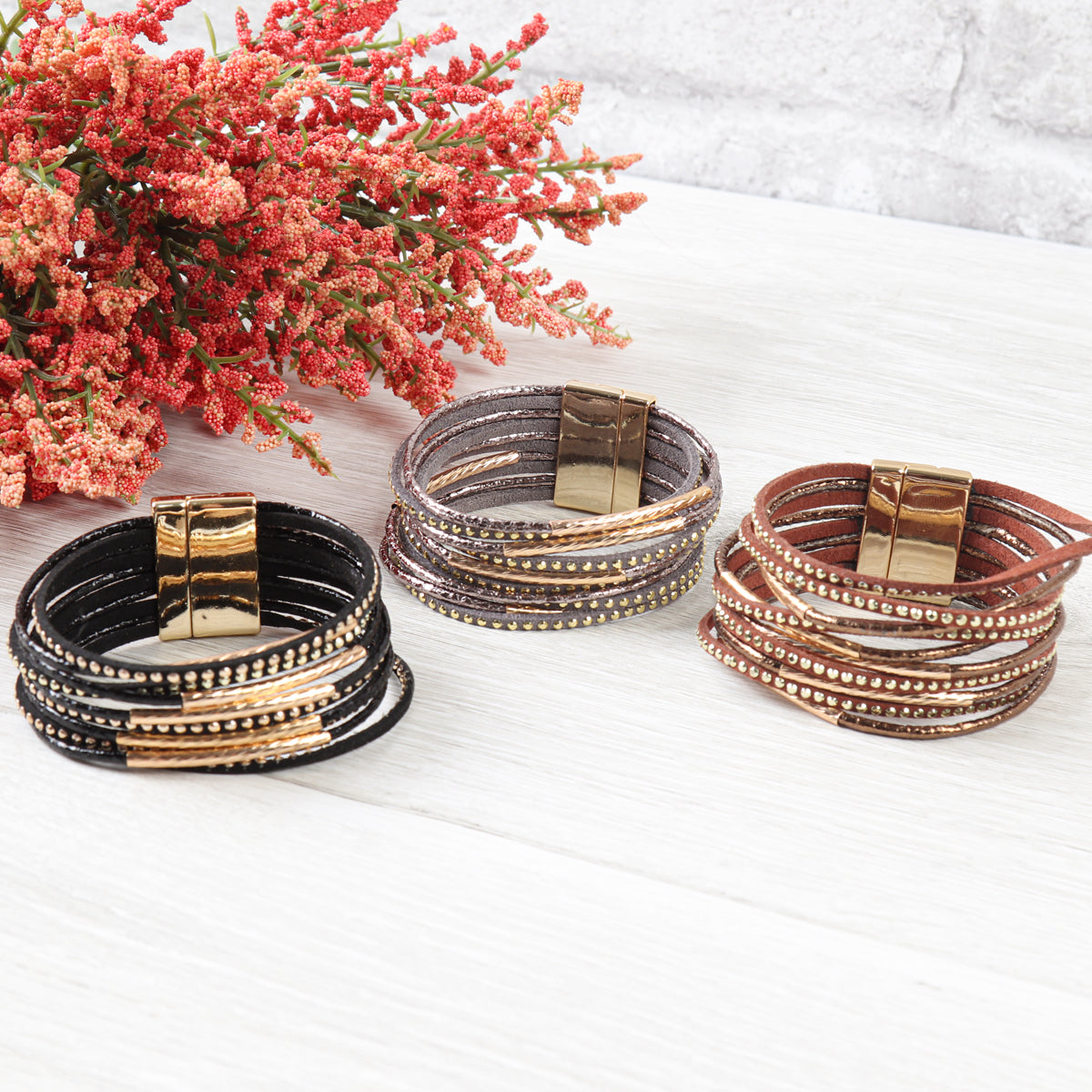 Multiline Leather Magnetic Bracelet