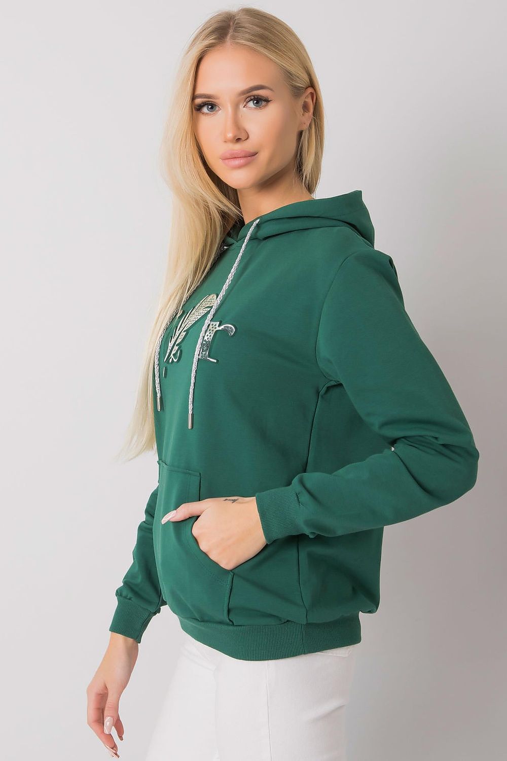 Sweatshirt Model 159839 Relevance