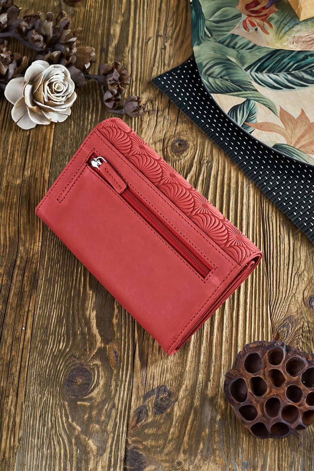  Women`s wallet model 191545 Galanter 