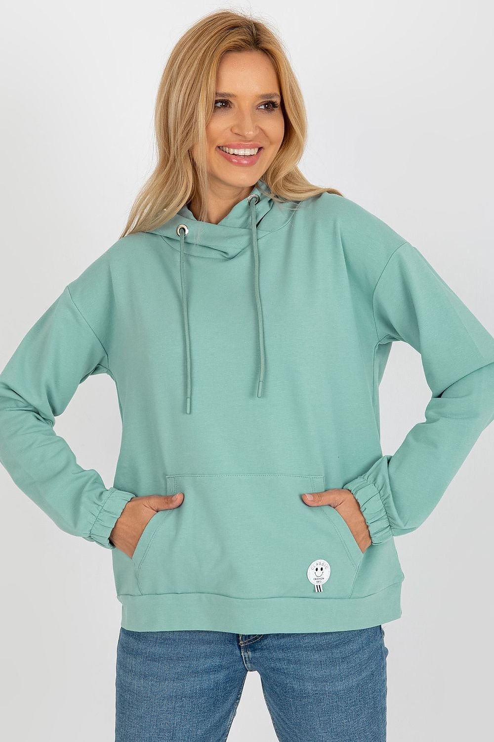 Sweatshirt Model 185945 Relevance